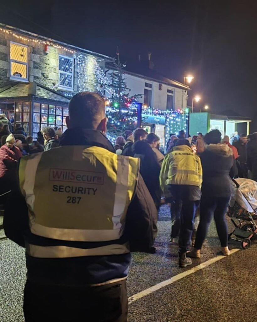 WillSecure door supervisor on duty outside a venue at night